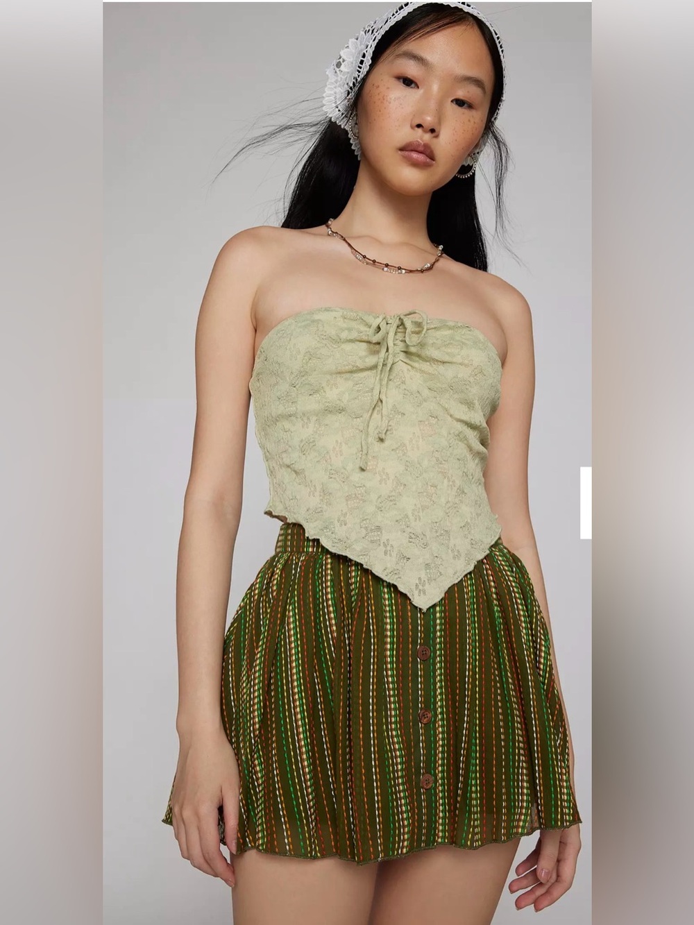 Kimchi Blue Lace Drawstring Strapless Camisole in Sage